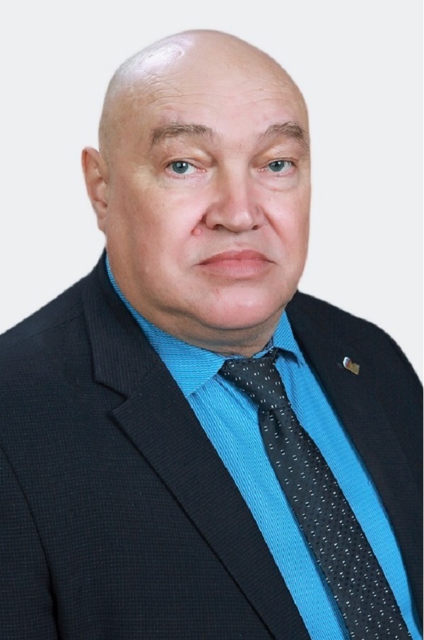 Салихов Сергей Владимирович.